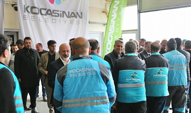 Başkan Çolakbayrakdar, "Bütün alanlarda farkını ortaya koyan belediyeyiz"