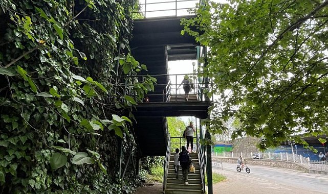 İzmit Tren Garı'na ulaşımda asansör kolaylığı