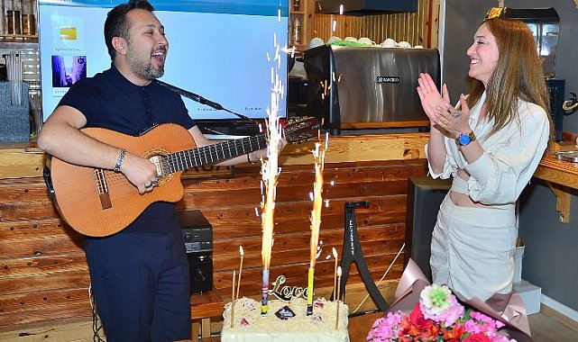 'Kaç Vesait'e Bursa'da renkli lansman