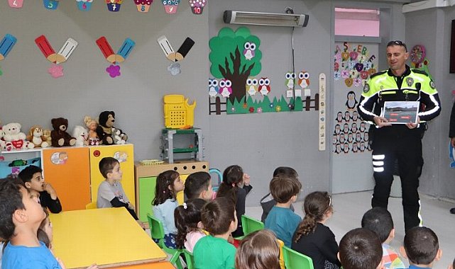 Mudanya'da polislerden çifte bayram ziyareti