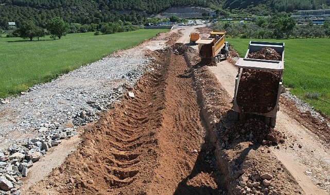 Muğla otogar yolunda çalışmalar devam ediyor