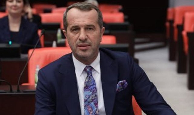 Saffet Sancaklı yeniden MHP'de