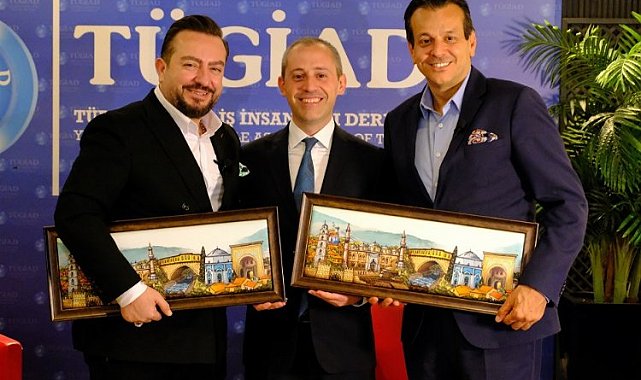 'Türkiye Ekonomisinin Geleceği' Bursa'dan masaya yatırıldı