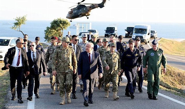 Bakan Yaşar Güler  EFES-2024 Tatbikatı'nı denetledi