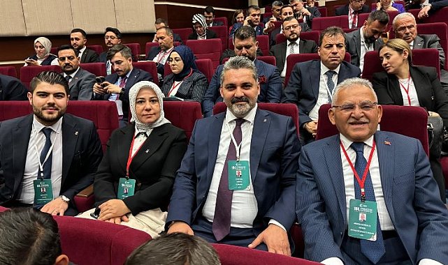 Başkan Büyükkılıç, Ak Parti Genişletilmiş İl Başkanları Toplantısı'na katıldı