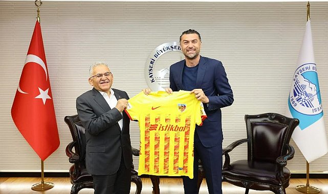 Burak Yılmaz'dan Memduh Büyükkılıç'a ziyaret