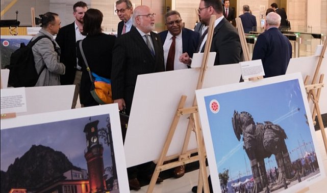 İletişim'den New York'ta 'Türkiye Yüzyılı' sergisi