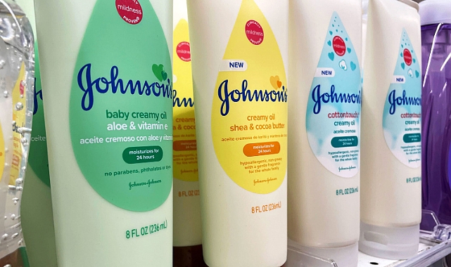 Johnson&Johnson'dan Dev Uzlaşma: Bebek Pudrası Davalarında 6,48 Milyarlık  Adım!