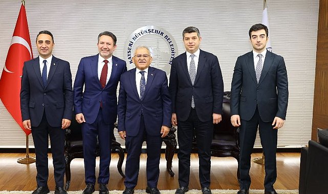 Kayserigaz'dan Başkan Büyükkılıç'a ziyaret