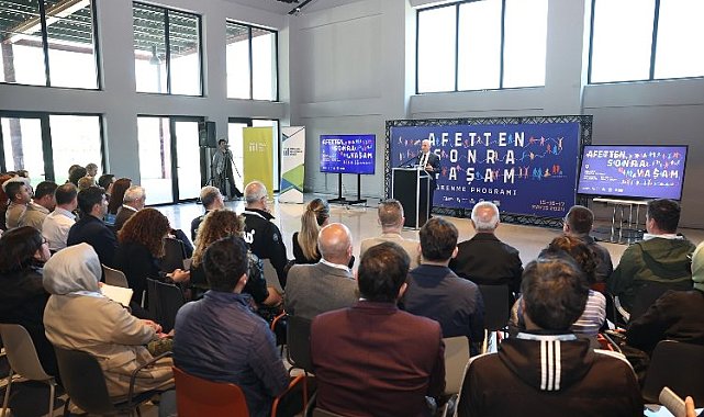 Marmara belediyeleri afetten sonraki yaşamı Nilüfer'de ele aldı