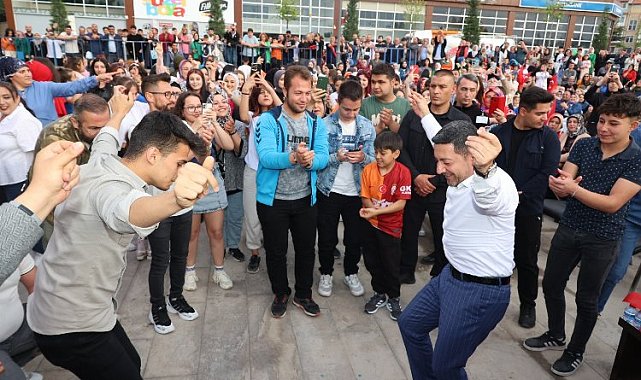 Nevşehir Belediyesi'nden muhteşem 19 Mayıs konseri