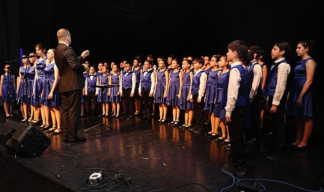 Nilüfer'de çocuk ve gençlerden muhteşem performans