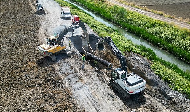 Sakarya'da  atık su hattı çalışmaları devam ediyor