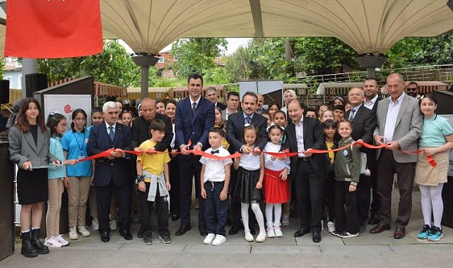 Şile'de Genç Yazarlar, Genç Kalemler Fuarı açıldı