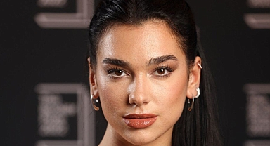 Ünlü Şarkıcı Dua Lipa, Gazze İçin 