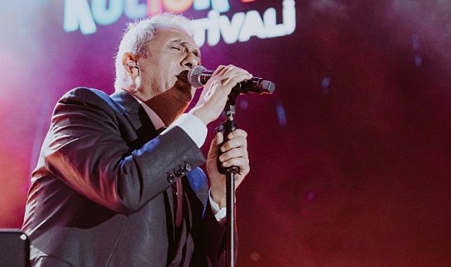 Yavuz Bingöl ile Şanlıurfa'da türkü dolu gece