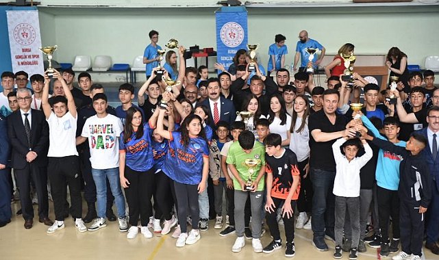 Yenişehir'de 19 Mayıs coşkuyla kutlandı
