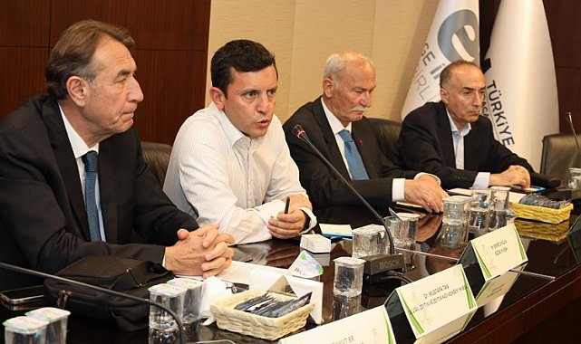 Zeytinyağı ihracatına yönelik tedbirin kimseye faydası olmadı!