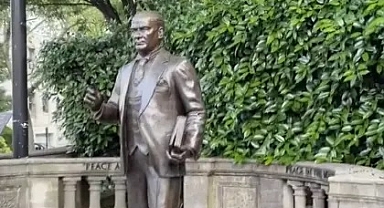 Amerika'nın Başkenti Washington’da Gururlandıran Atatürk Heykeli!