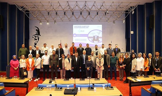 Büyükşehir'in Kayseri Kariyer Konferansları sürüyor