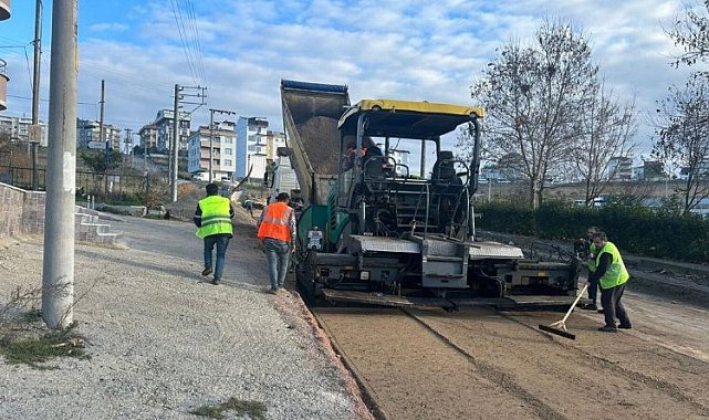 Çayırova Millet Bahçesi'nin çevre yolları asfaltlanıyor