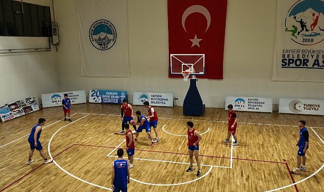 "Erciyes Yüksek İrtifa Kamp Merkezi, cazibe merkezi oluyor"