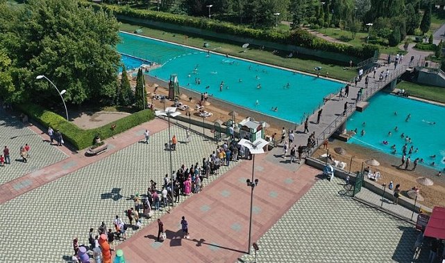 Eskişehir'de plaj sezonu erken açıldı