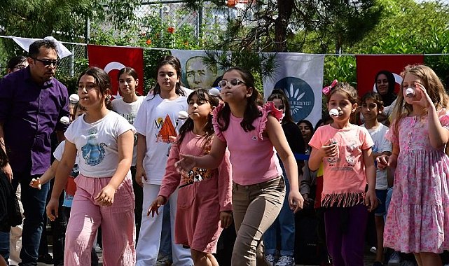 Karabağlar'da "Neşeli Sokaklar Mutlu Çocuklar Şenlikleri" başlıyor!