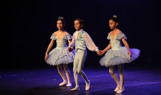 Kocaeli Büyükşehir Konservatuvarı'nda yılsonu heyecanı