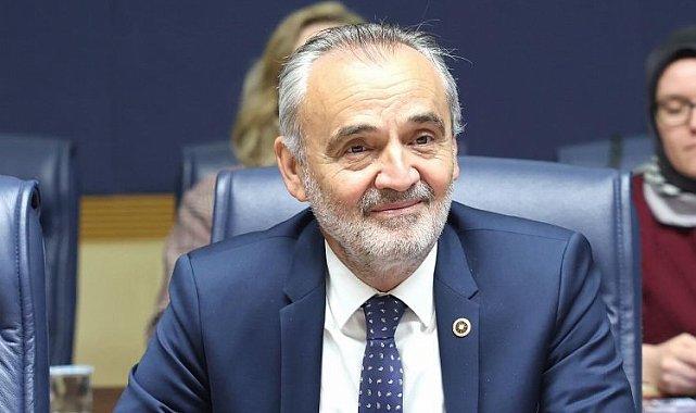 Mehmet Akalın: "Siyasi ahlak yasası hayata geçirilmeli"
