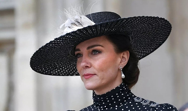 Prenses Kate'in Zorlu Mücadelesi: Kemoterapi Nedeniyle Törenlere Katılamıyor