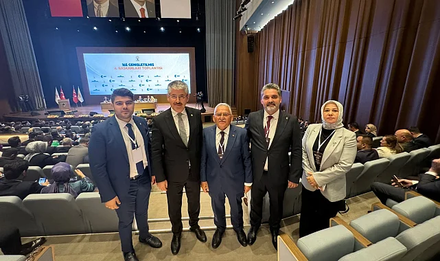 Başkan Büyükkılıç, Ak Parti Genişletilmiş İl Başkanları Toplantısı'na katıldı
