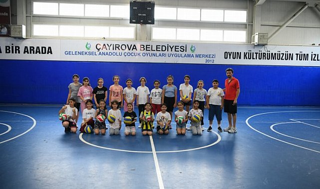 Çayırova Yaz spor okullarında eğitim başladı