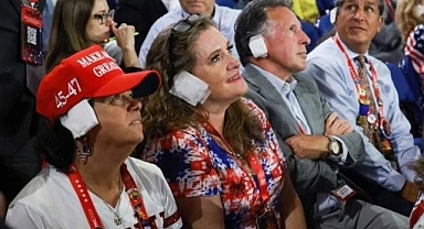 Donald Trump’ın Destekçilerinden Bandaj Modası!