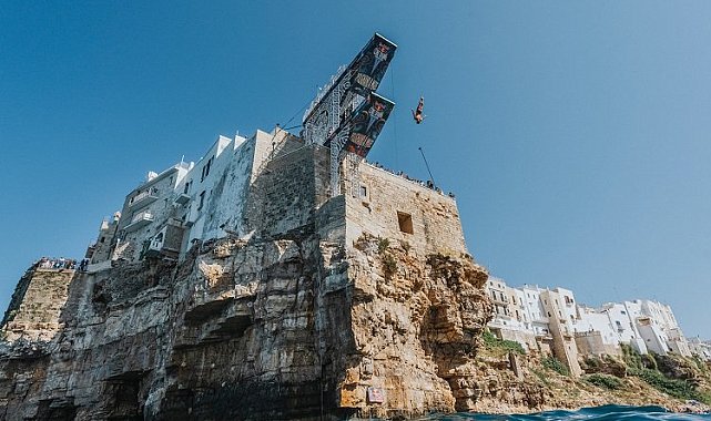 Red Bull Cliff Diving Dünya Serisi'nde İtalya Etabının kazananları belli oldu