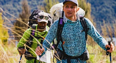 Survivor Yarışmacısı, Nesli Tükenmekte Olan Kuşu Öldürüp Yedi!