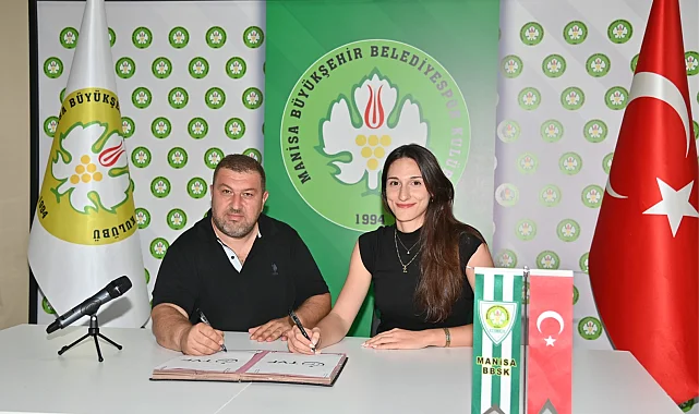 Zeynep Yeşilova Manisa Büyükşehir Belediyespor'da