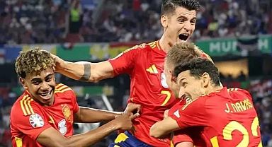 Zorlu Rakibi Fransa'yı Yenen İspanya, İlk Finalist Oldu
