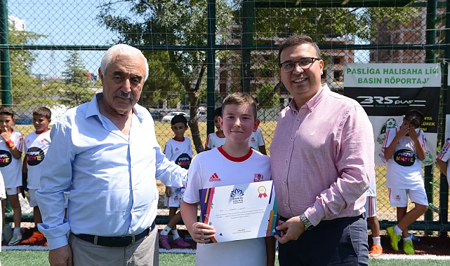 Ataevler Gençlik ve Spor Kulübü'nde sertifika heyecanı