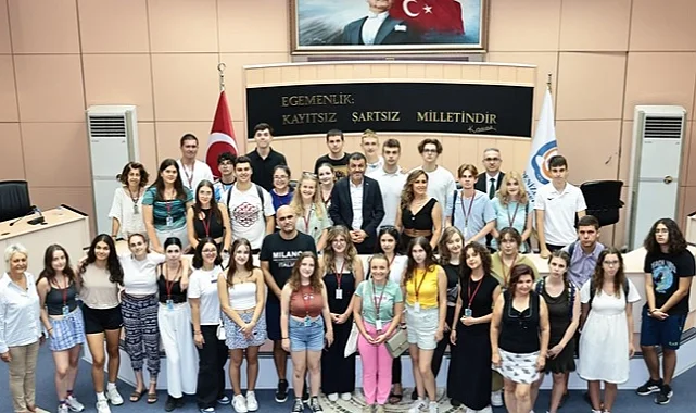 Dünya gençliğinden barış mesajı