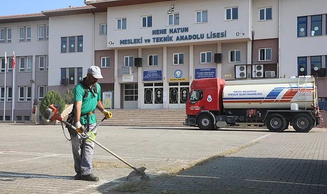 İnegöl'de okullar yeni eğitim öğretim yılına hazırlanıyor