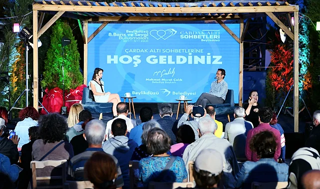 İstanbul Beylikdüzü'nde 'çardak altı' sohbetleri