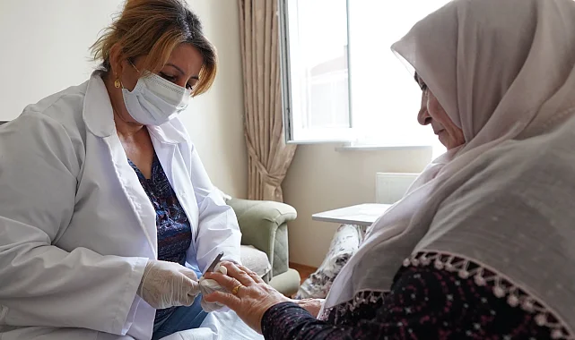 İstanbul Beylikdüzü'nde evde öz bakım hizmeti sürüyor
