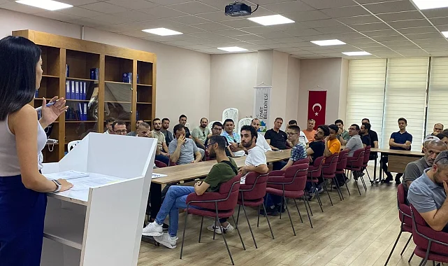 İzmit Belediyesi İstihdam Birimi'nden 23 kişiye fabrikada iş fırsatı
