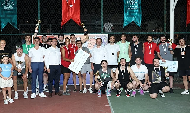 Zafer Turnuvası'nda kupalar sahiplerini buldu