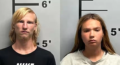 Arkansas'ta Bir Çift, Alkol ve Bin Dolara Bebeklerini Satmaya Çalıştı