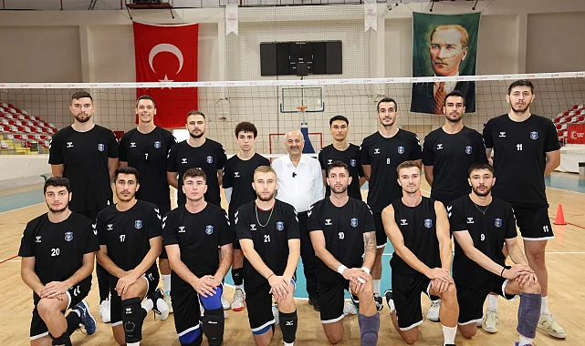 Başkan Büyükgöz'den voleybol takımına ziyaret