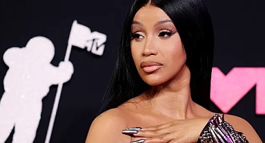 Cardi B'den Canlı Yayında Şok İtiraf 