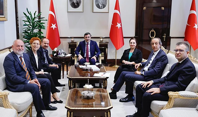 Cumhurbaşkanlığı'na Otizm Raporu sunuldu... Otizm 8 milyon aileyi etkiliyor
