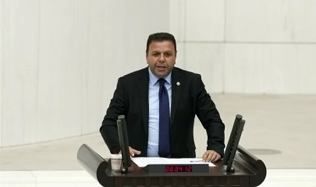 Ediz Ün iktidara sordu "Keşan'a ne zaman huzurevi açacaksınız?"